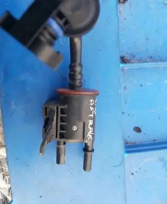 Fuel pressure sensor