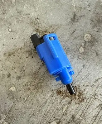 Renault Master III Clutch pedal sensor 253251679r