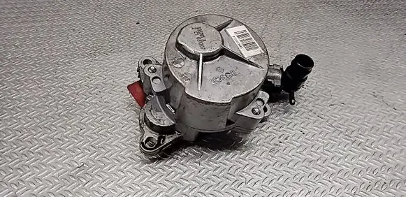 Renault Scenic II - Grand scenic II Vacuum pump 8200683981