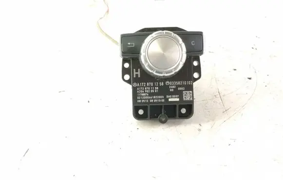 Mercedes-Benz CLS C218 X218 Head unit multimedia control DALISID562 1728701258 A1728701258