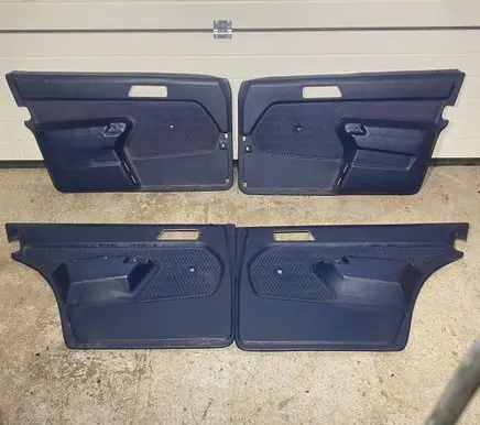 Mercedes-Benz 190 W201 Door card panel trim set 2017200270