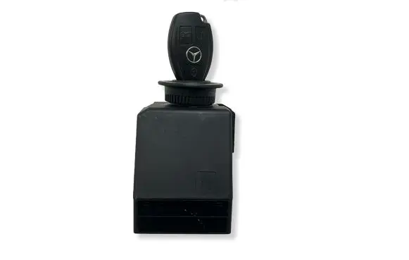 Mercedes-Benz Sprinter W906 Ignition lock A9069004100