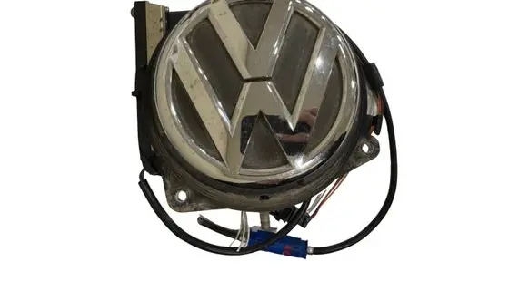 Volkswagen Golf VI Loading door exterior handle 5K0827469R 17SSW120HW46