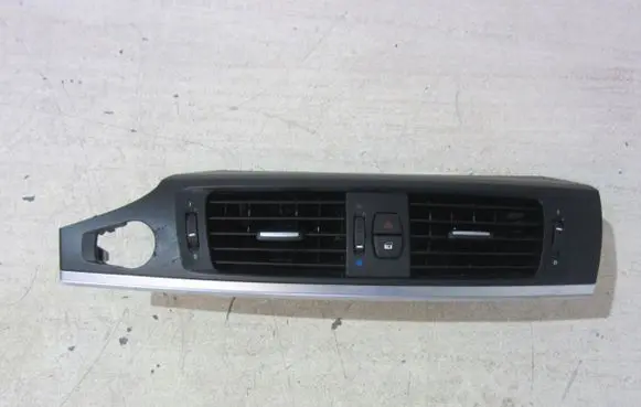 BMW X3 F25 Dashboard side air vent grill/cover trim 9184742