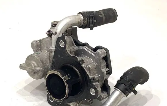 Audi A5 EGR valve 04L131501S
