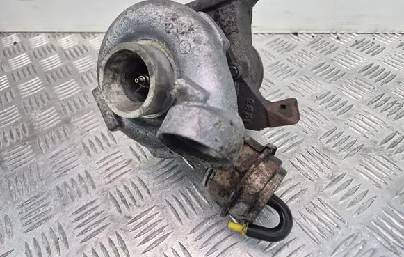 Mercedes-Benz C W203 Turbo A6110960999