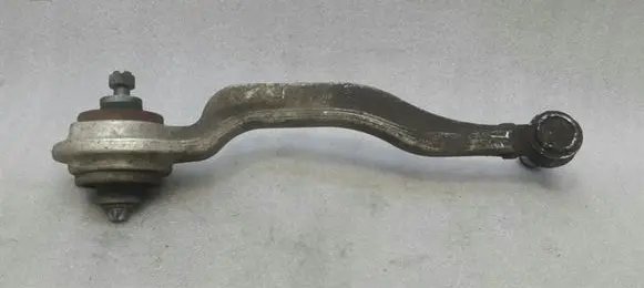 Mercedes-Benz CLS C219 Front control arm A2113304311
