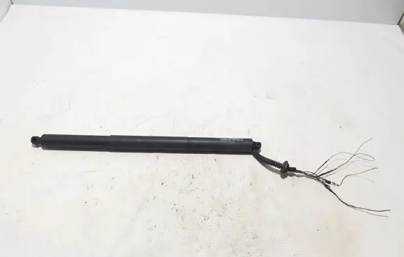 KIA Sportage Tailgate strut 81830R2100