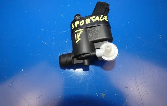 KIA Sportage Windscreen/windshield washer pump 985102W500 12V605195080