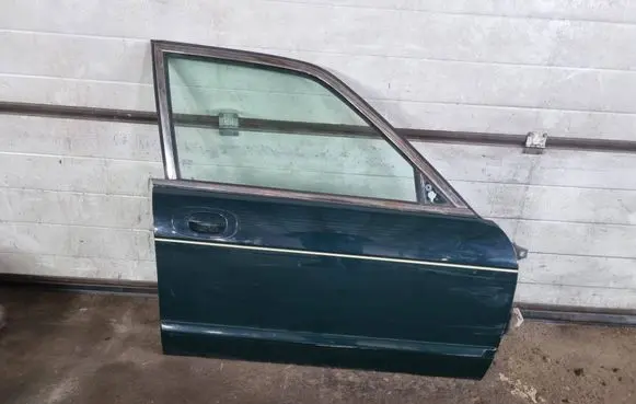 Jaguar XJ X300 Front door