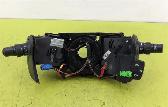 Renault Modus Indicator stalk 8200245449