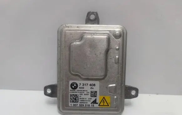 BMW 3 F30 F35 F31 Headlight ballast module Xenon 7317408