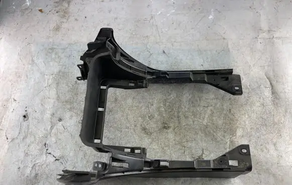 Toyota Land Cruiser (J120) Other center console (tunnel) element 5881260040