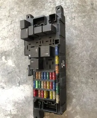 Volvo XC90 Fuse box set 8678449 518826003 030324095238