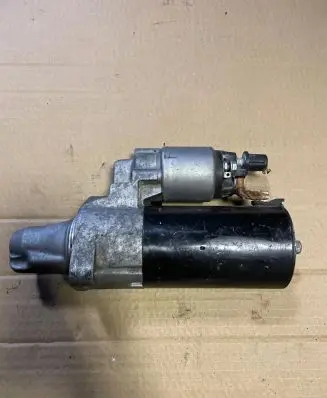 Mercedes-Benz C W204 Starter motor 0061519801