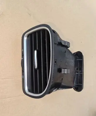 Volkswagen Golf VI Dashboard side air vent grill/cover trim 5K0819704