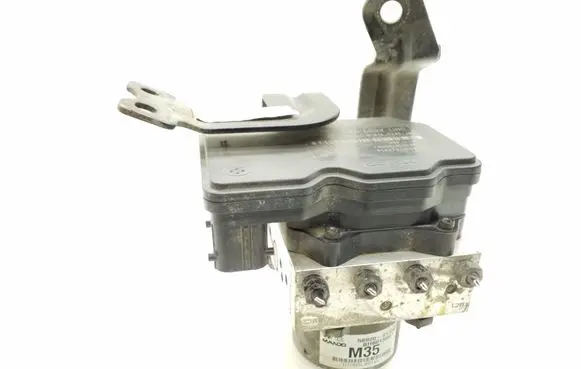 Hyundai ix35 ABS Pump 589202Y350