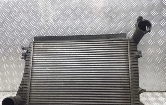 Volkswagen PASSAT B6 Intercooler radiator