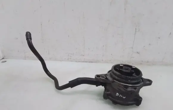 Volvo S60 Vacuum pump 96110885