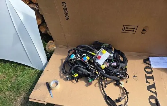 Peugeot 3008 II Comfort/convenience module 1638008780