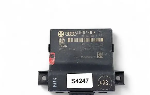 Audi A4 S4 B8 8K Gateway control module 8T0907468R 8T0907468H