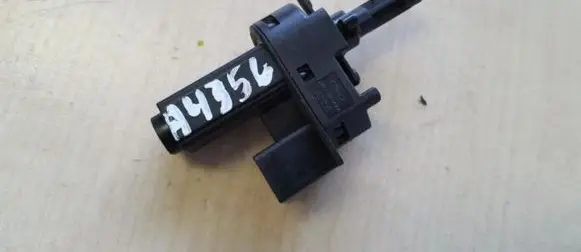 Ford Fiesta Brake pedal sensor switch 4m5t7c534aa 4m5t-7c534-aa