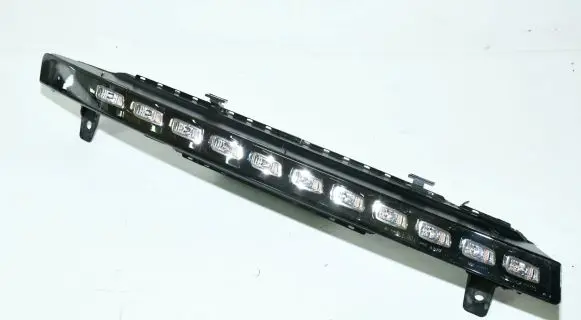 Audi Q7 4L Front indicator light 4L0953042E