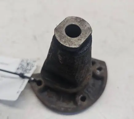 Ford Galaxy Engine mounting bracket 7M3199312