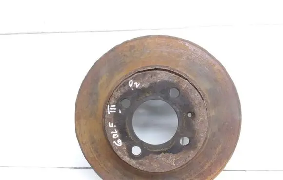 Volkswagen Golf III Front brake disc
