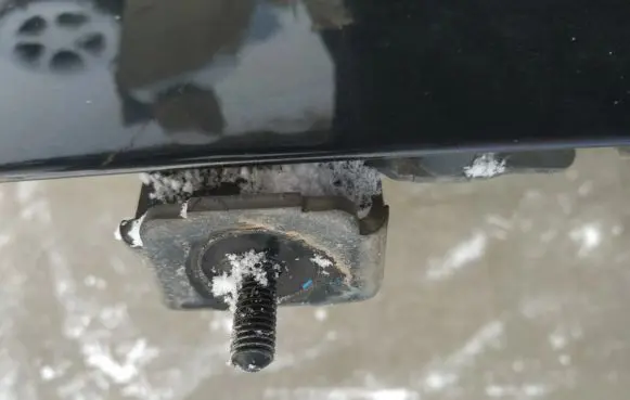 Renault Laguna II Tailgate/trunk/boot hinge