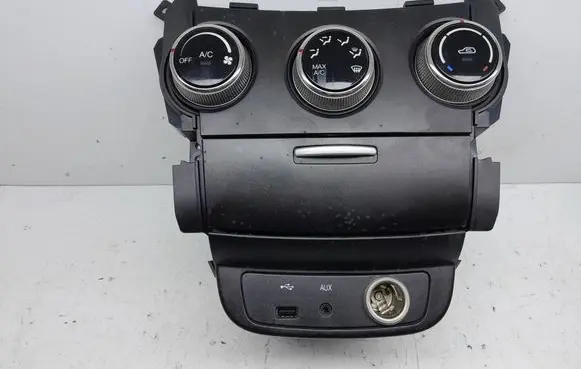 SsangYong Korando Climate control unit 6873034021