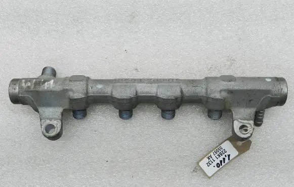 Volkswagen Golf VI Fuel main line pipe 03L130089P 03L130089