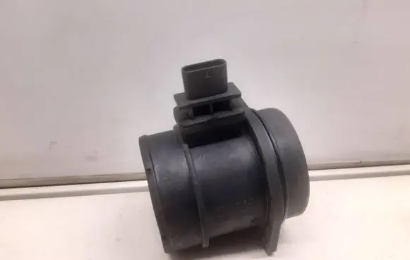 Hyundai i30 Mass air flow meter 2816427800 12231147 9220930006