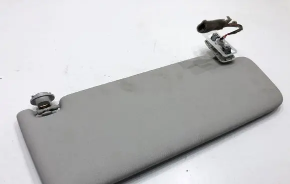 Volkswagen Golf VII Sun visor 