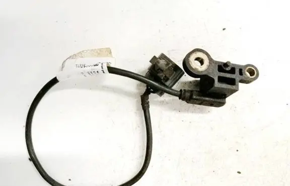 Mazda 626 Camshaft position sensor j5t151