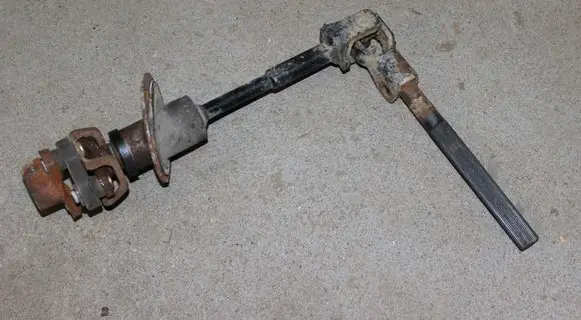 Steering wheel column trim