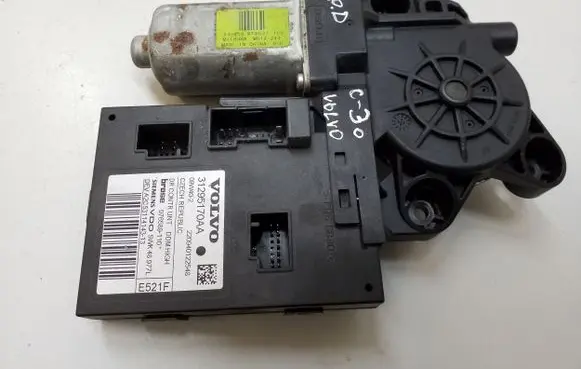 Volvo C30 Front door window regulator motor 31295170AA 979037
