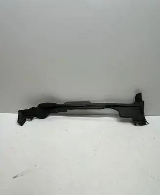 Audi A8 S8 D5 Fender end trim 4n0821170
