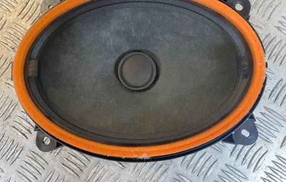 Subaru Outback (BS) Front door speaker 86301AL100 8957002702A
