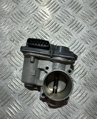 Suzuki SX4 S-Cross Throttle body valve PK19405