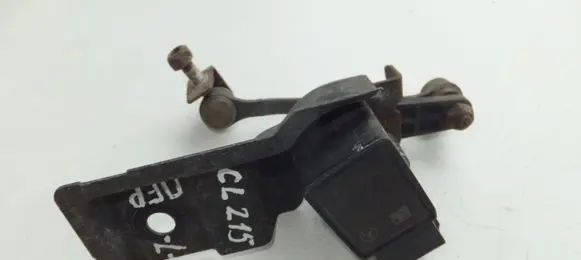 Mercedes-Benz CL C215 Air suspension front height level sensor A0105427717 0105427717