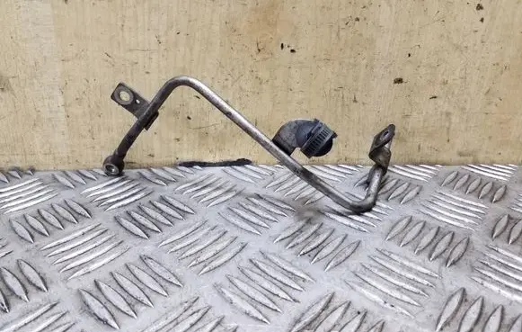 Subaru Outback Engine coolant pipe/hose