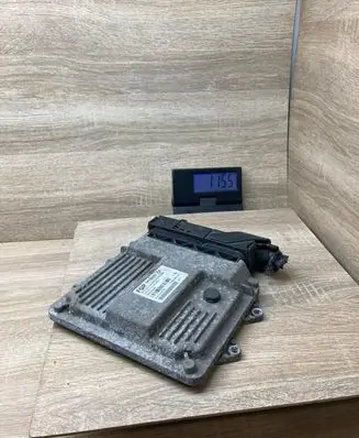 Opel Corsa C Engine control unit/module ECU 55196354