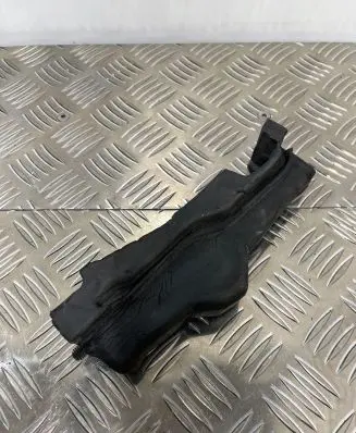 Audi A6 C7 Other engine bay part 4G0823722