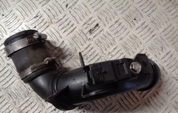 Citroen C4 Cactus Air intake hose/pipe 9677355980