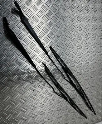 Chrysler Voyager Windshield/front glass wiper blade 
