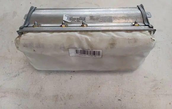 Alfa Romeo 166 Passenger airbag