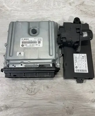 BMW 3 E90 E91 Engine ECU kit and lock set 8510221 9226238 0281016838