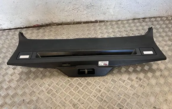 BMW X5 F15 Tailgate trim 7308509 7308510