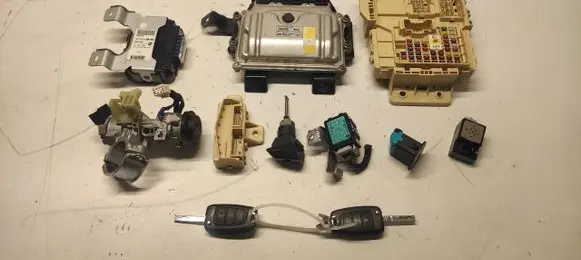 Hyundai i30 Engine ECU kit and lock set 